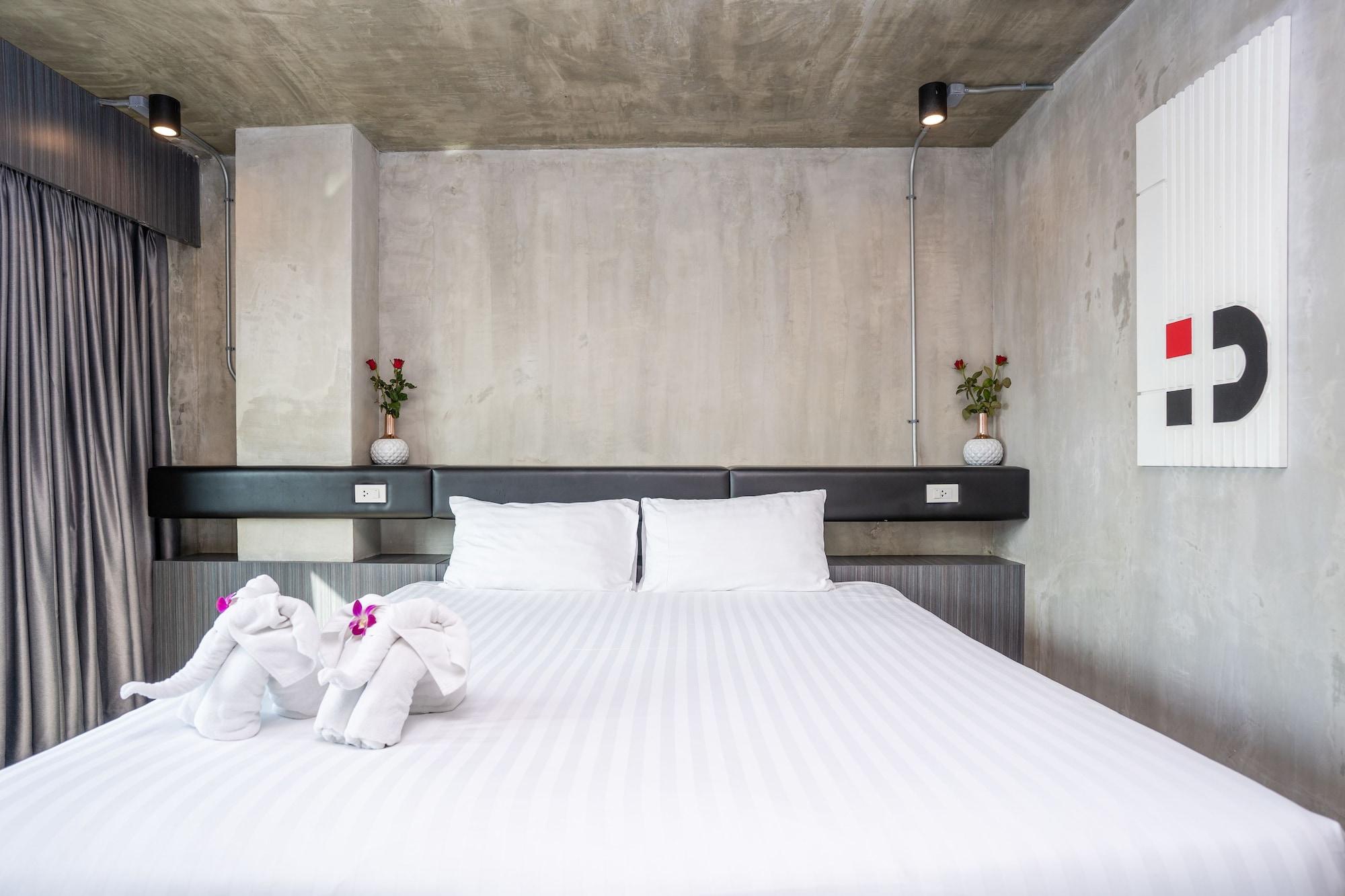 Dsure Hotel Phuket Patong Exterior photo